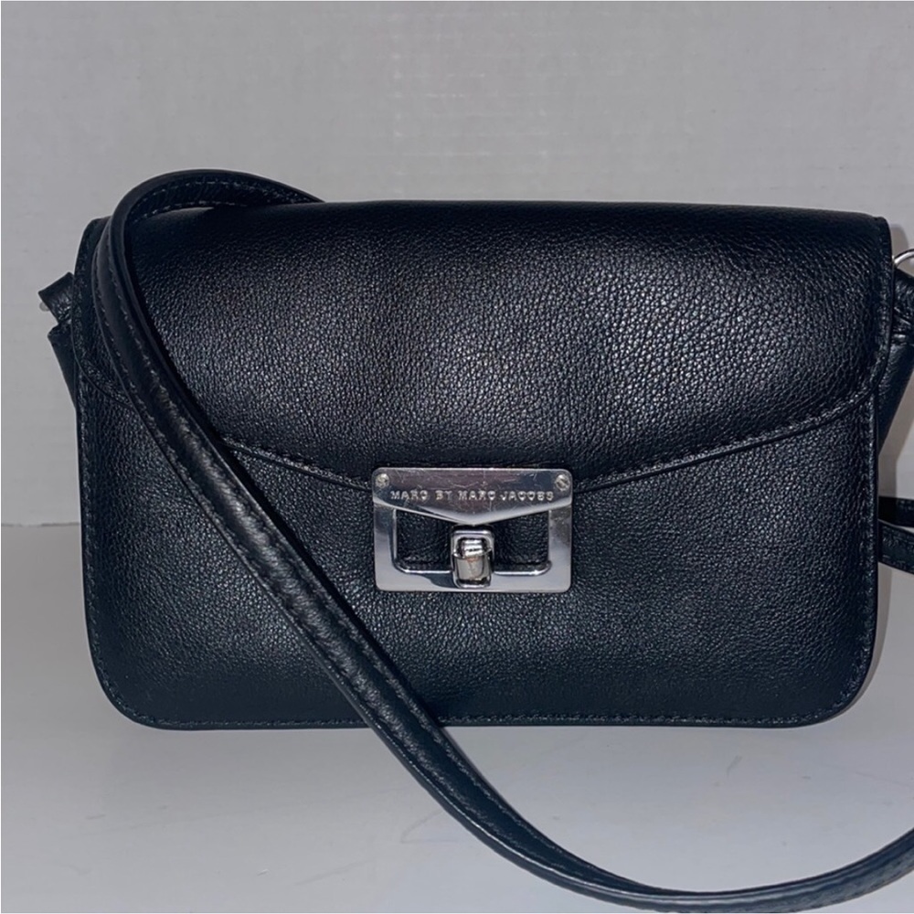 Marc Jacobs Crossbody Leather Bag
